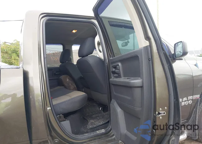 1C6RD7FT8CS156289: 43391873