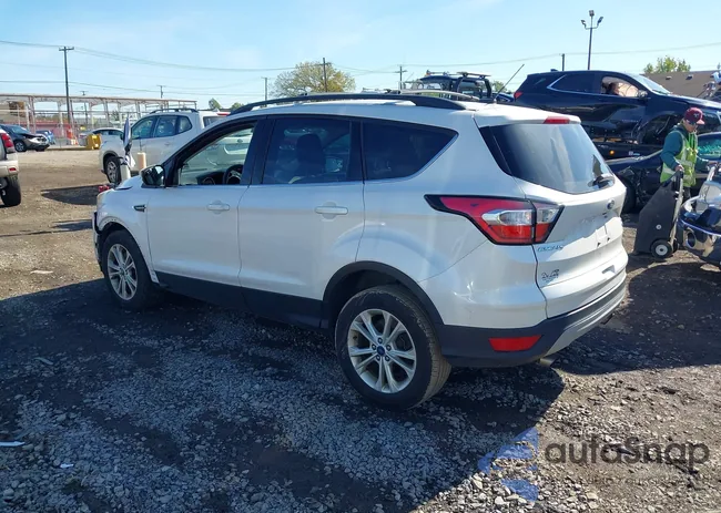 1FMCU9GD6JUA08026: 43391885