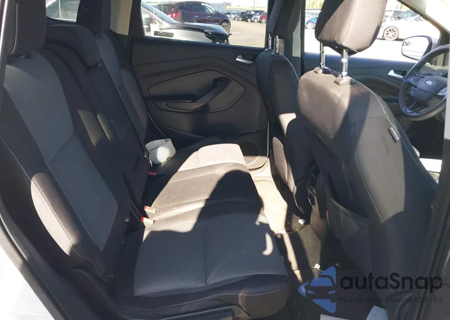 1FMCU9GD6JUA08026: 43391885