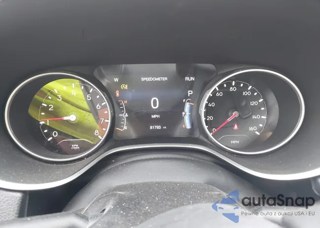 3C4NJDCB9KT641760: 43391960