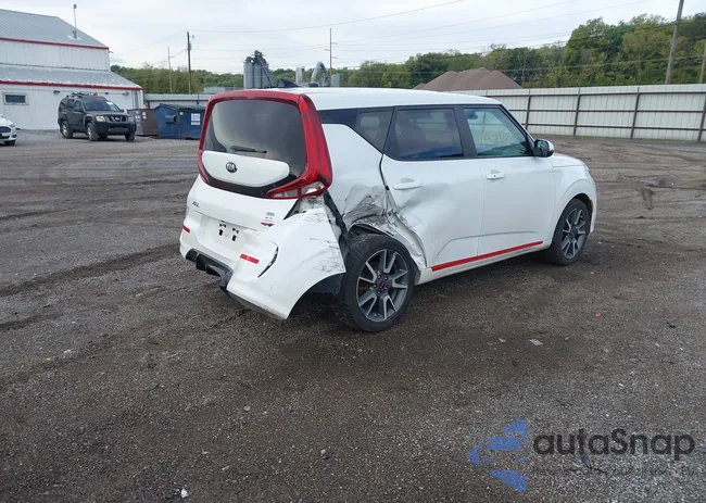 KNDJ53AF8L7011382: 43392030