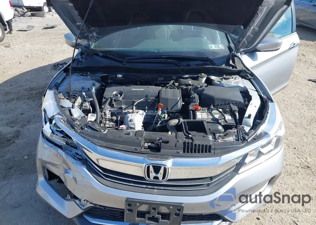 1HGCR2F30HA288058: 43392073