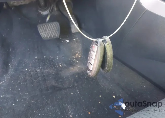 1N4AL3AP6FC427673: 43392200