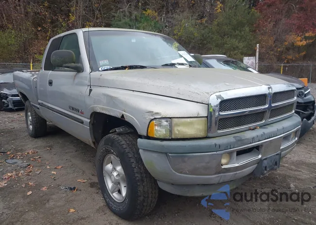 1B7HF13Y6XJ584918: 43391240