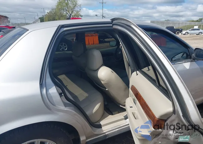 2MEBM7FVXAX627718: 43391324