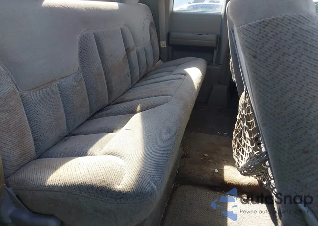 2GCEC19R8V1144394: 43391480