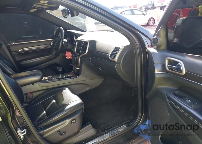 1C4RJFBG1FC643790: 43391483