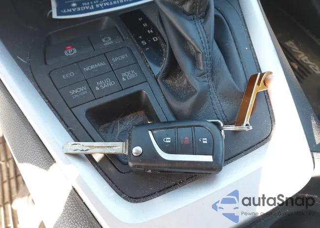 2T3F1RFV0KW069557: 43391574