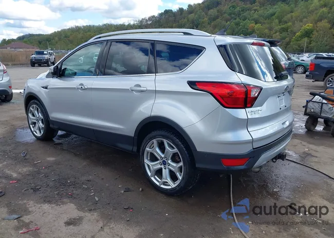 1FMCU9J9XKUB76466: 43391596