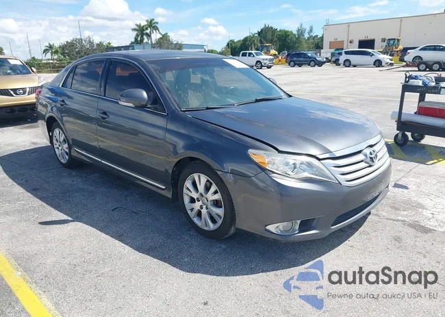 4T1BK3DB4BU380208: 43391606