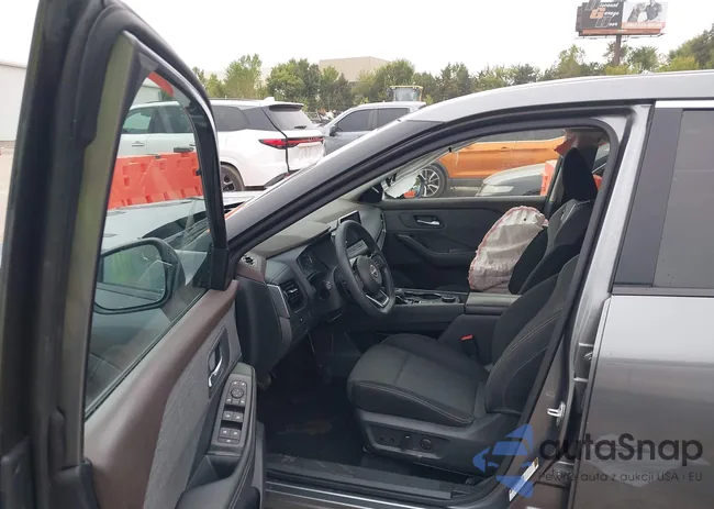 5N1BT3BB7NC677127: 43392740