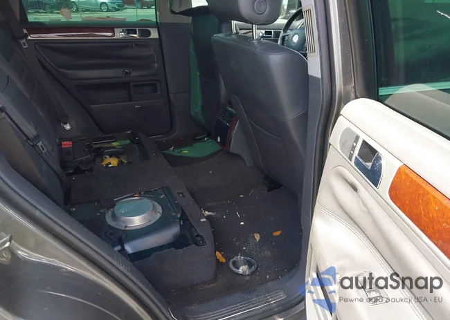 WVGBF7A99AD004406: 43392915