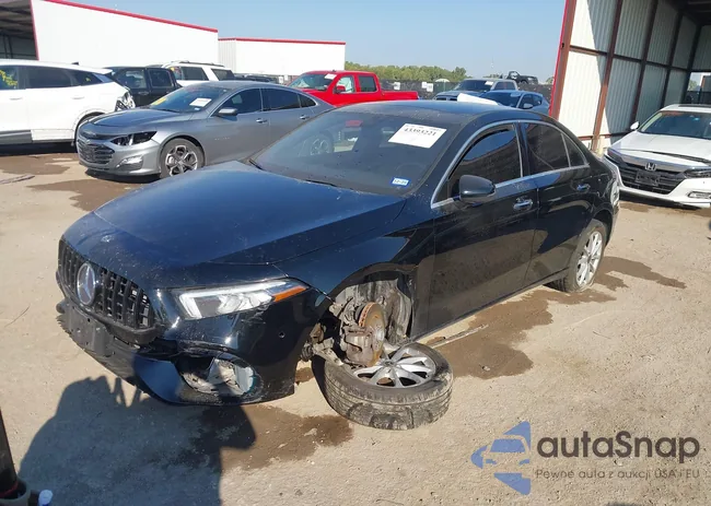 WDD3G4FB9KW025526: 43393221