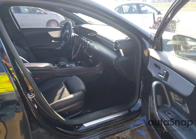 WDD3G4FB9KW025526: 43393221