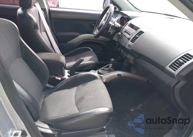 JA4LT31W48Z015742: 43392252