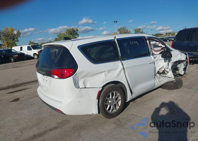 2C4RC1CG8SR521974: 43392279