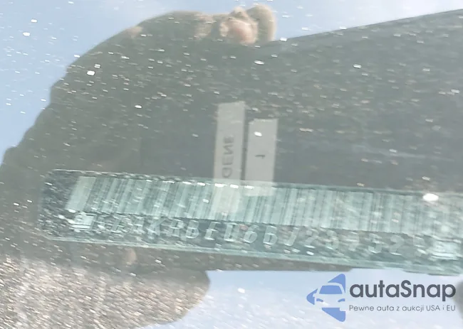 5GAKRBED6BJ239329: 43392385