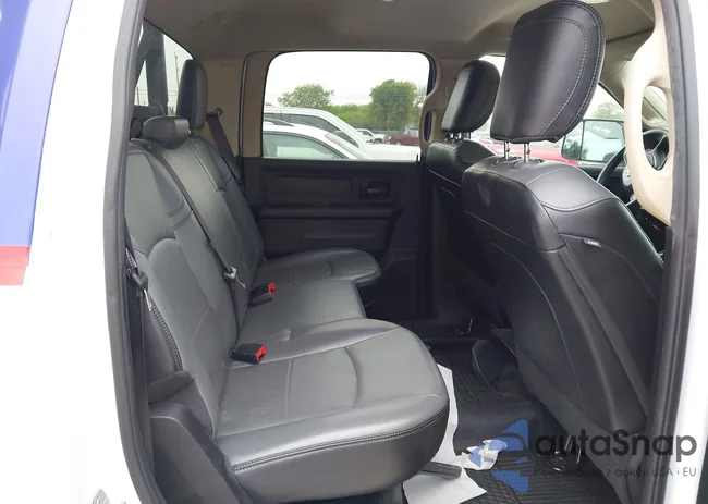 3C7WR4HJ8LG145438: 43392476