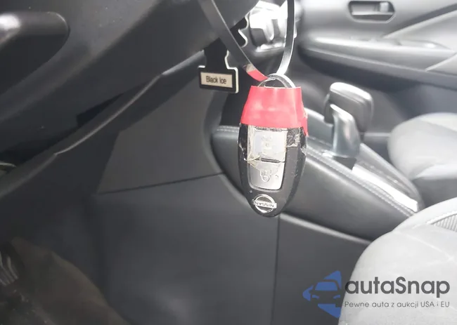 3N1CP5CU8JL537632: 43392588