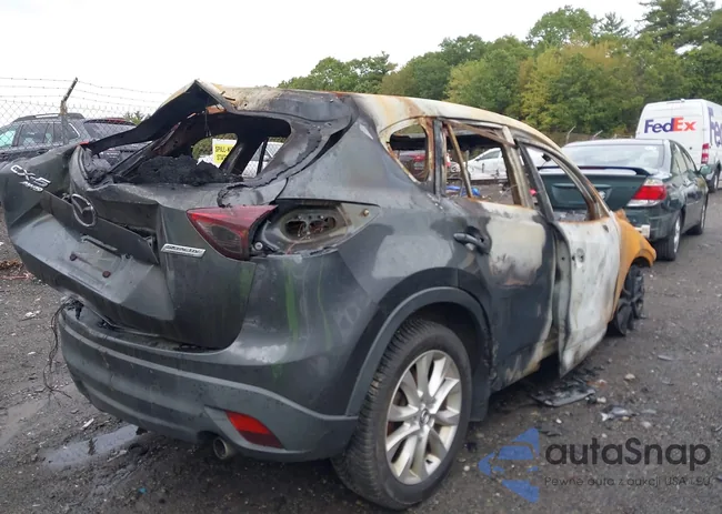 JM3KE4DY5E0366178: 43392606