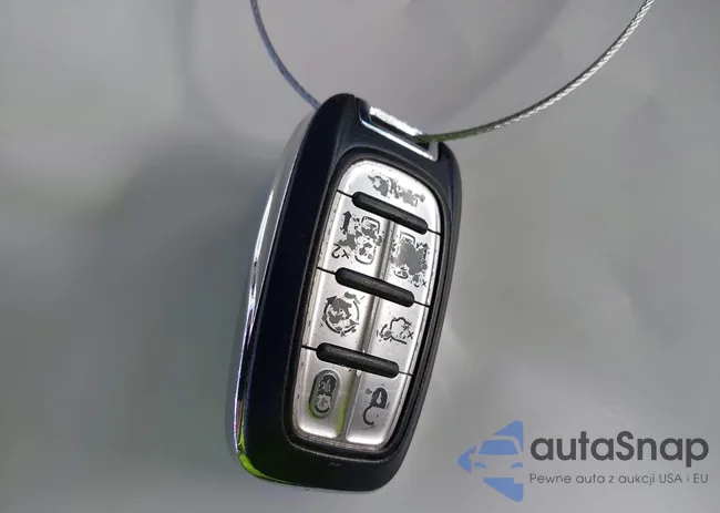 2C4RC1EGXHR650563: 43393644