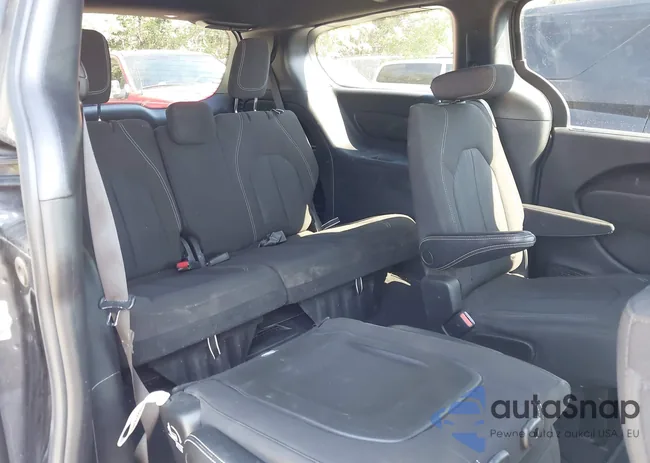 2C4RC1FG2NR101997: 43393680