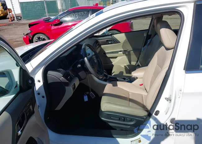 1HGCR2F80HA209371: 43394133