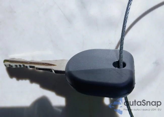 2G1WG5E3XC1151077: 43394144