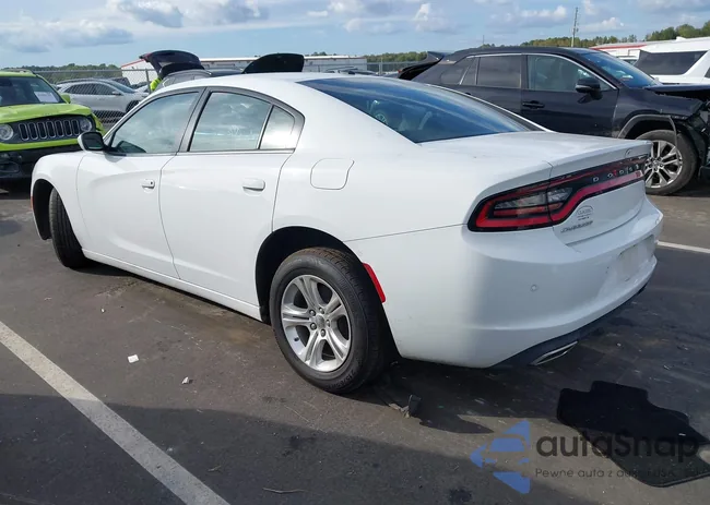 2C3CDXBG9NH201505: 43394231