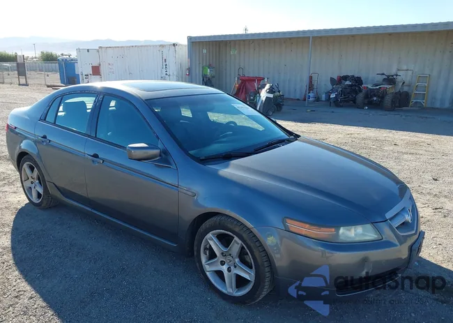 19UUA66286A032158: 43393259