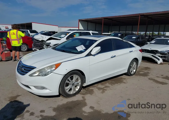 5NPEC4AC3BH030810: 43393449