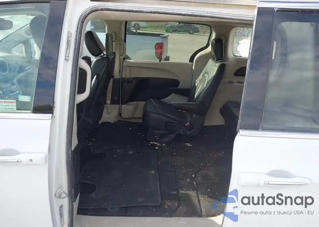 2C4RC1EG4HR634083: 43393475