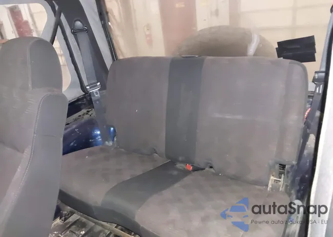 1J4FA49S15P328880: 43393581