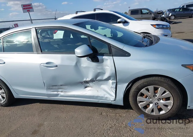 2HGFB2F58CH538191: 43394791