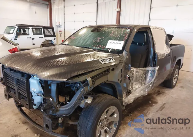 1C6SRFFT0NN417879: 43394841