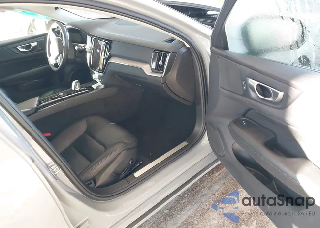 7JRL12FK2RG318951: 43394901