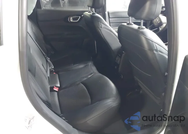 3C4NJDBN8ST586228: 43394914