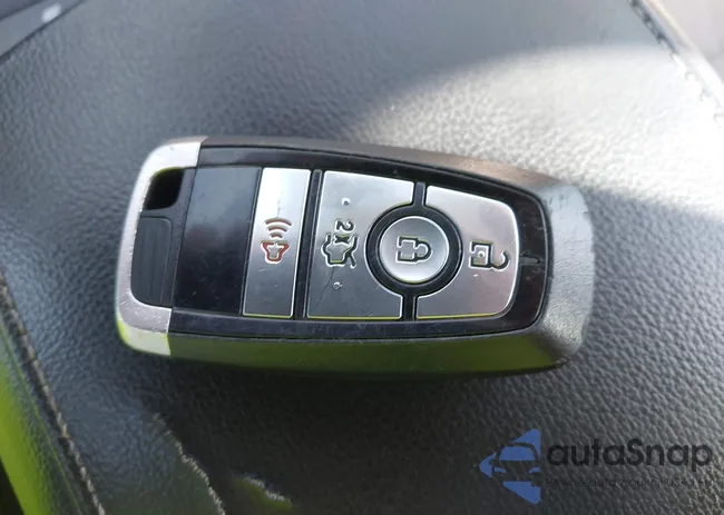 3FA6P0HD3LR143497: 43395016