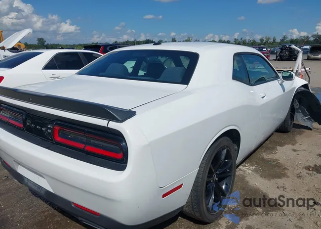 2C3CDZAG5JH305318: 43394359