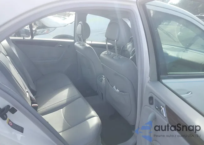 WDBRF81J93F410923: 43394413