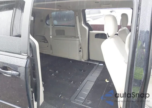 2D4RN3DG2BR606820: 43394433