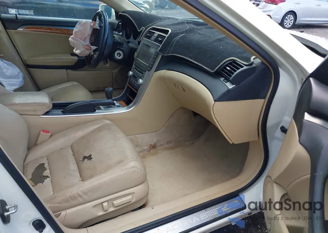 19UUA66266A024995: 43394470