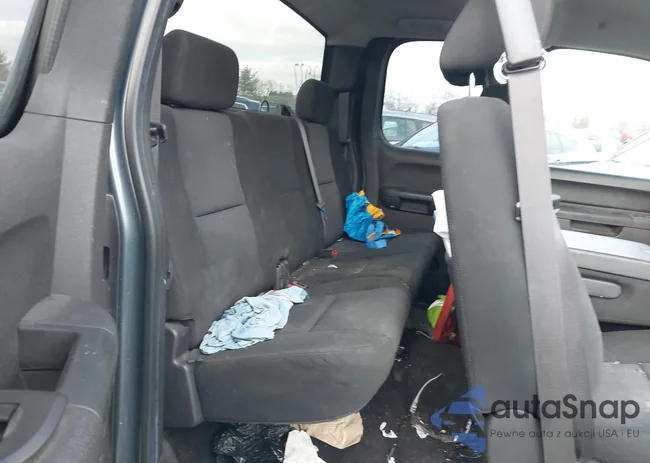 1GTR2VE30BZ101152: 43394571