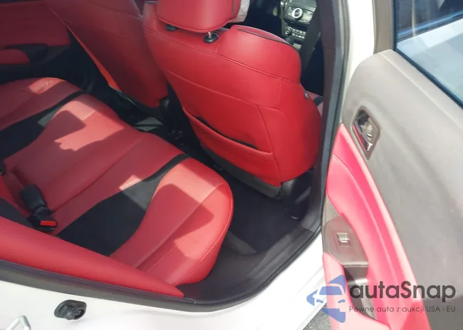 19UDE2F84NA008200: 43395640