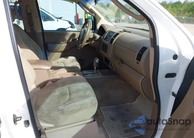 1N6AD07U57C400496: 43395902