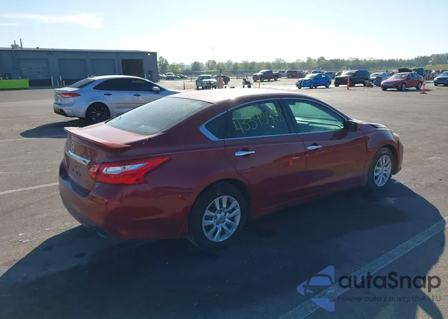 1N4AL3AP0HN323882: 43395978