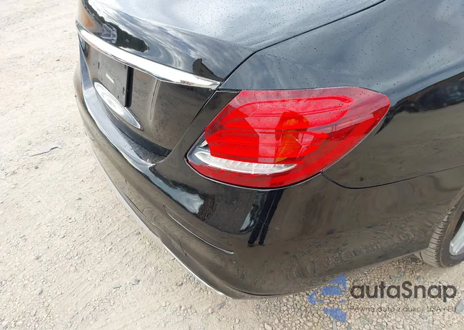 WDDZF4JB4HA068472: 43396075