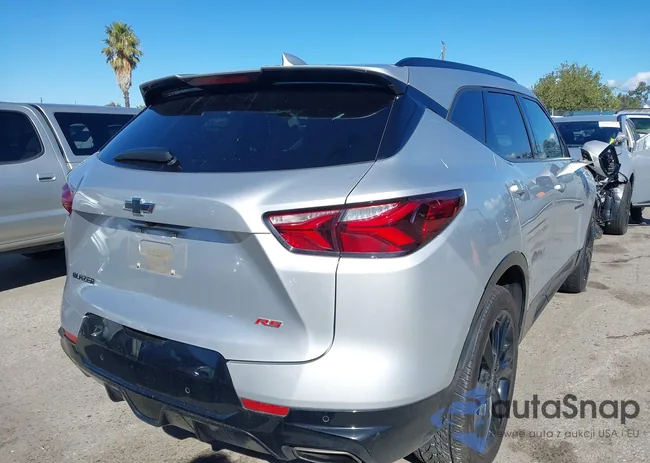 3GNKBERS2NS148887: 43395330