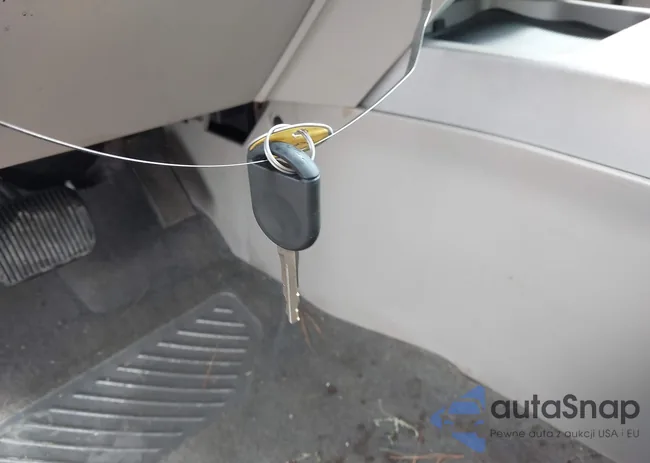 1FMCU93Z18KA10032: 43395410