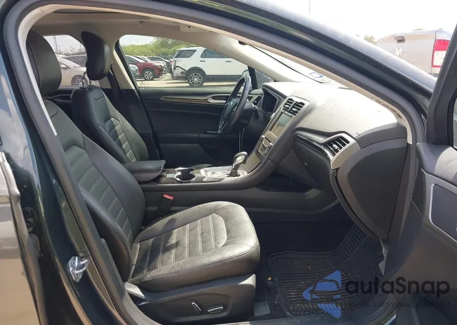 3FA6P0HD0FR136530: 43395432